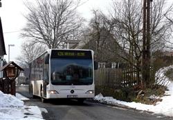 Spoj linky 434 v Hřensku na Mezné během prodlouženého velikonočního víkendu 2013
