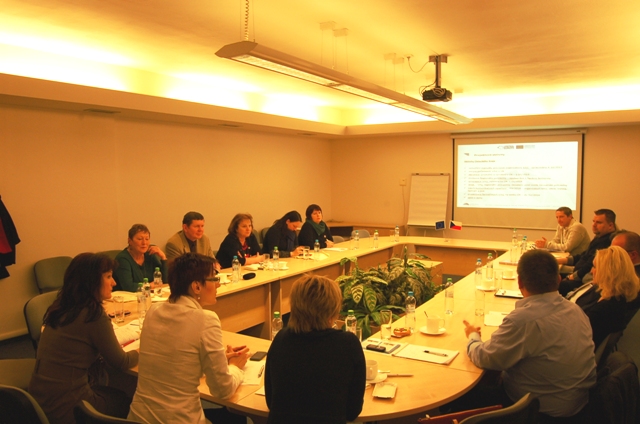 Zástupci pořadatelů trhů, měst a obcí na workshopu pořádaném Ústeckým krajem