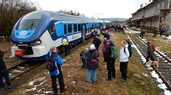 Žralok na Moldavě se těší zájmu cestujících.