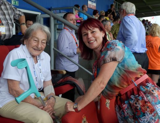 Legendu světového ženského oštěpu a olympijskou vítězku Danu Zátopkovou pozdravila v Uherském Hradišti i Dagmar Waicová