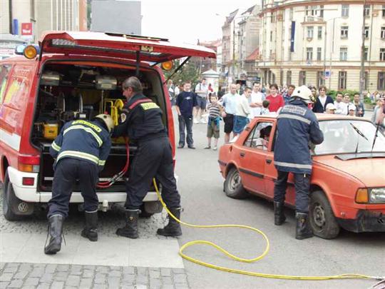 Příjezd na místo simulované havárie