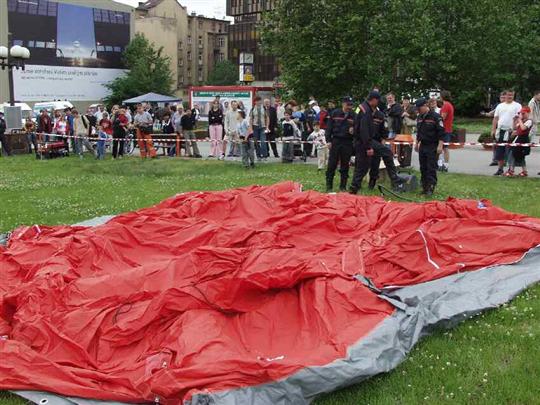 První minuty stavby