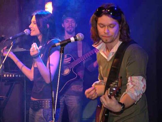 Iva Frülingová a Richard Krajčo s Kryštofem