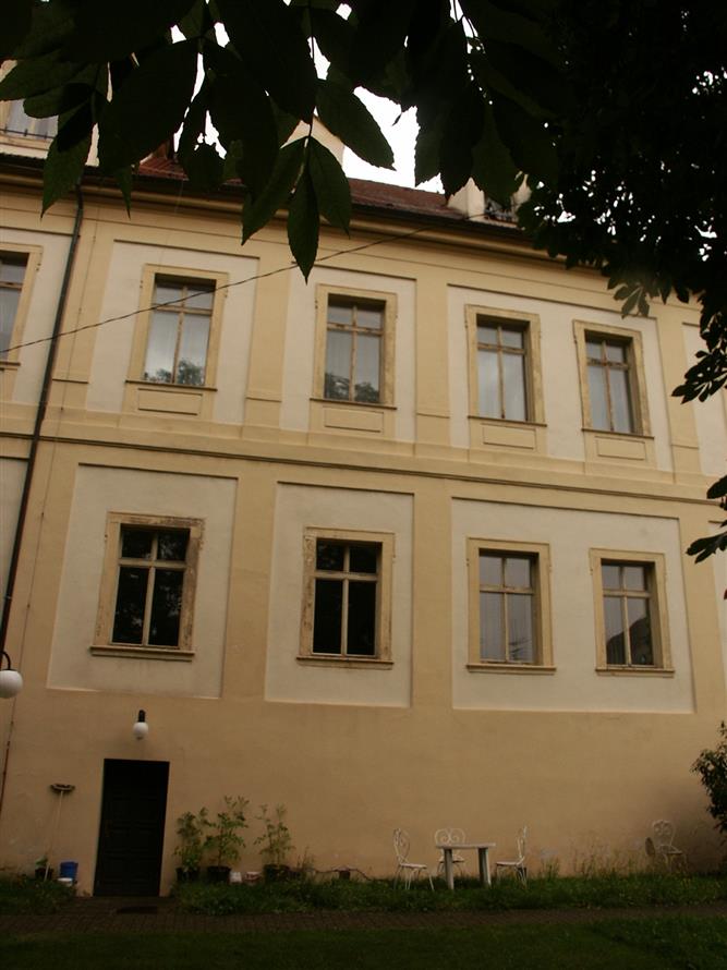 Veřejná dražba dobrovolná - zámek v Údlicích na Chomutovsku