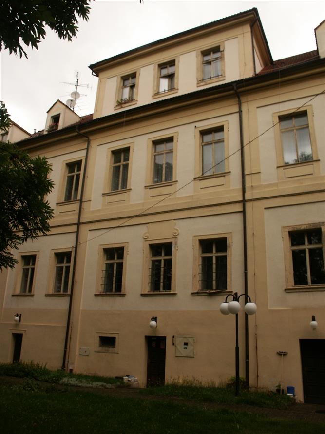 Veřejná dražba dobrovolná - zámek v Údlicích na Chomutovsku