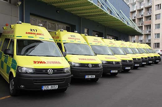 Osm nových sanitek se už rozjelo po kraji