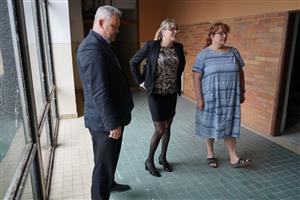 Radní pro přípravu a realizaci projektů Iva Dvořáková (uprostřed)