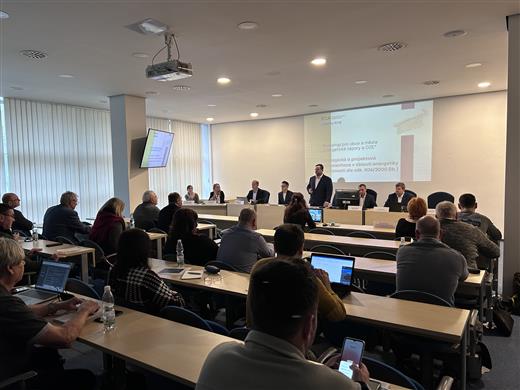 Radní Jan Růžička zahajuje workshop